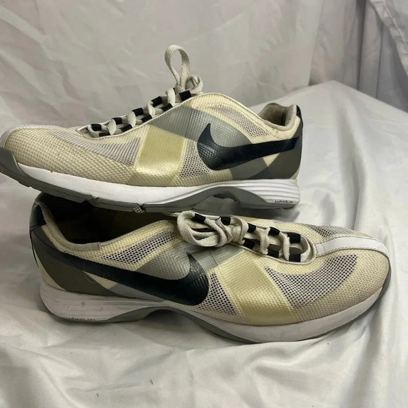 Nike Shoes Mens Sz 8 Hyperfuse 9 Golf Cleats Sneakers 483325-100 Yellow Lace Up - Picture 2 of 11